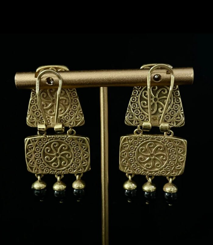 Rectangular Two-colors Earrings - Image 2