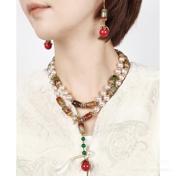 Vintage Brass Natural Agate Earrings - Image 2