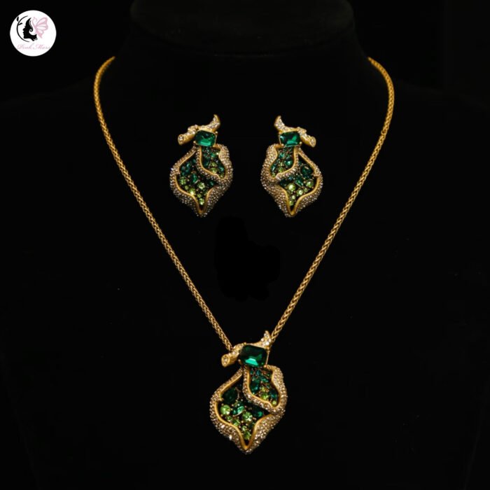 Antique Vintage Emerald Jewelry Set