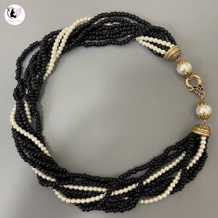 Italian Grandma Design Pearl Clasp Multi-Layer Black and White Seed Bead Necklace
