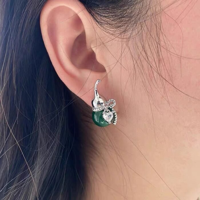 Vintage Copper Alloy Green Agate Gourd Earrings - Image 2