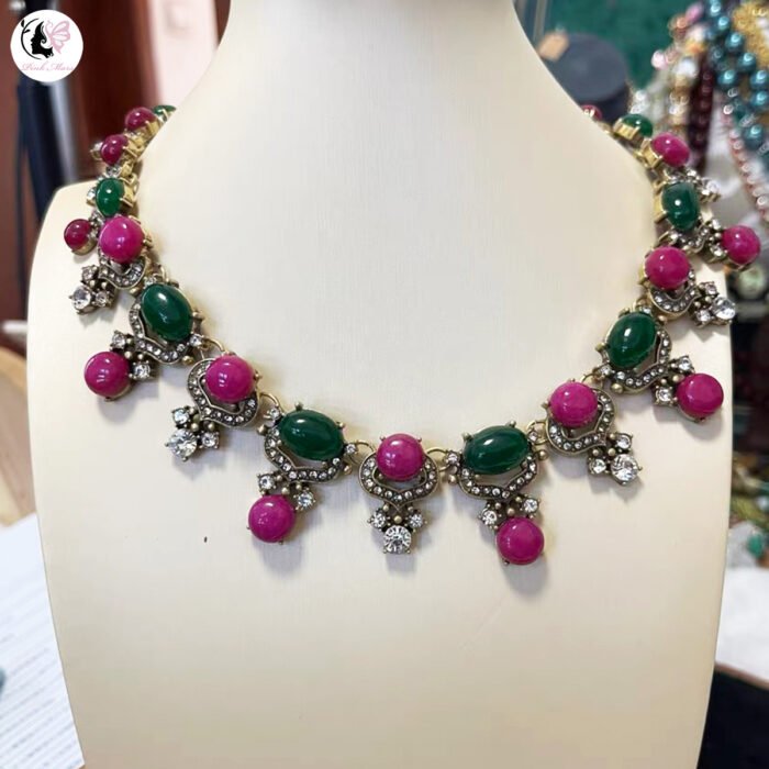 Vintage Copper-Plated Aged Gold Green and Pink Natural Stone Inlaid Necklace