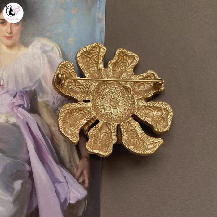 Vintage Copper-Plated Aged Gold Red Agate Inlaid Flower Brooch - Image 2