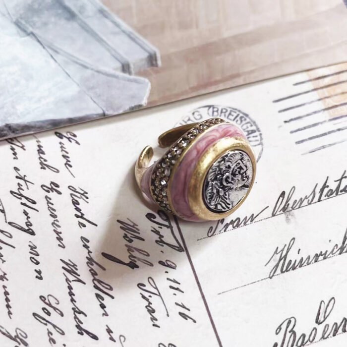 Vintage Gold Antique-Finish Goddess Head Pink Enamel Ring - Image 2