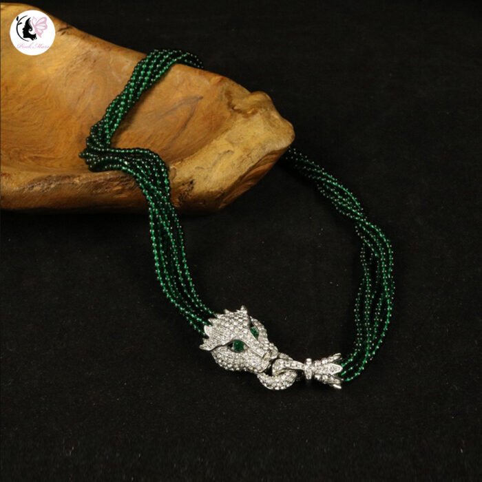 Vintage Multi-Layer Wrapped Green Glass Leopard Head Zircon Necklace